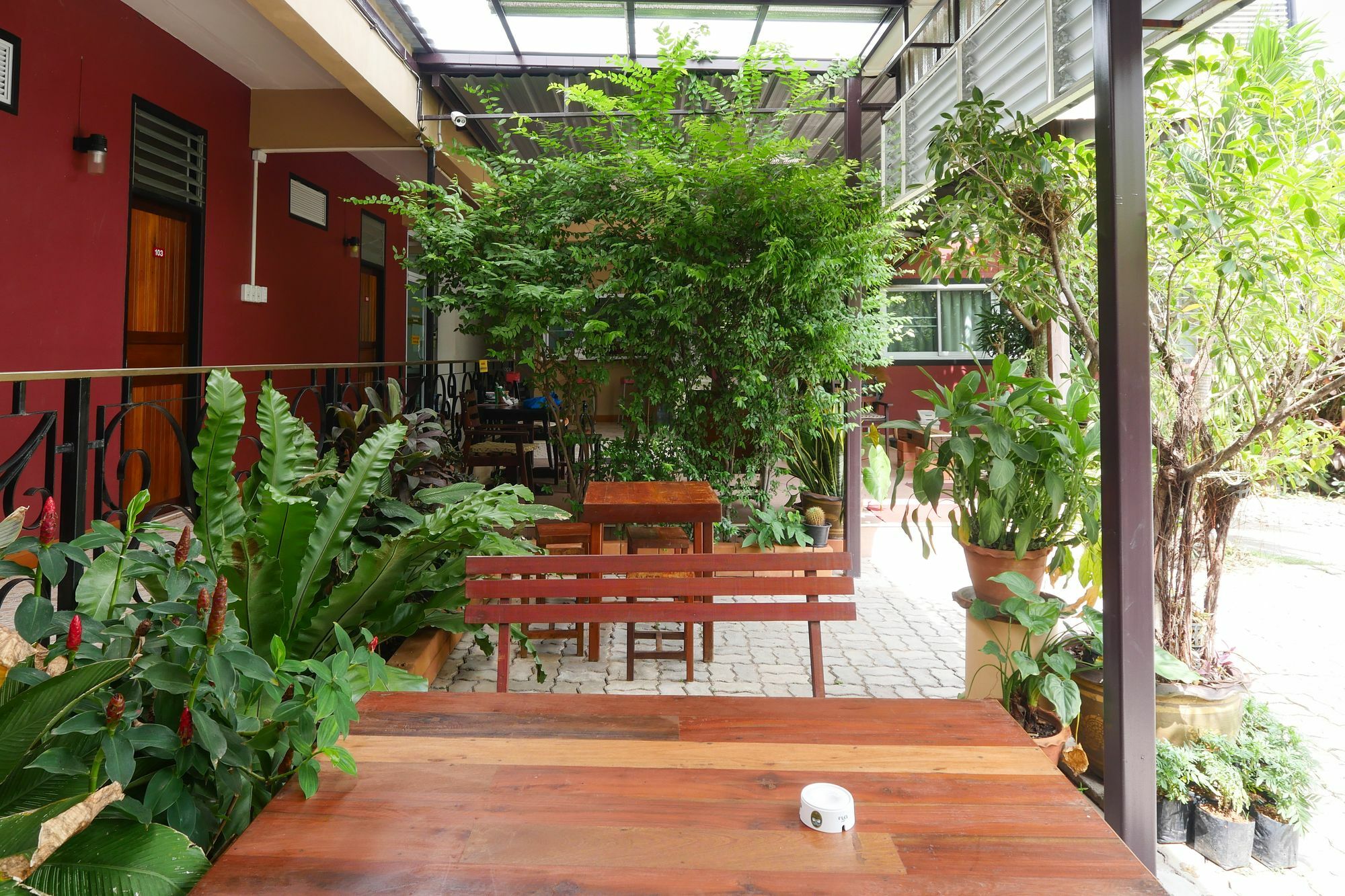 Pakdee House Hotel Udon Thani Eksteriør billede